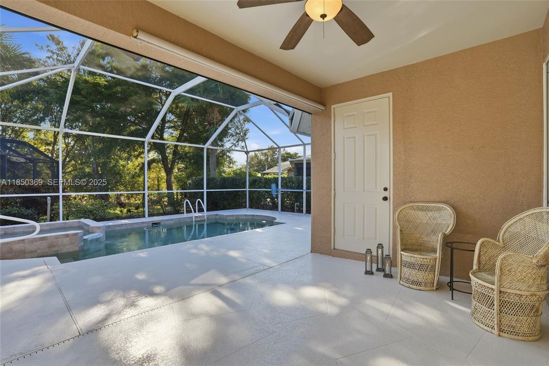 For Sale: $639,000 (3 beds, 2 baths, 2052 Square Feet)