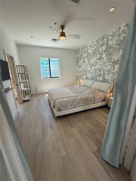 En Venta: $1,849,000 (5 camas, 4 baños, 2675 Pies cuadrados)