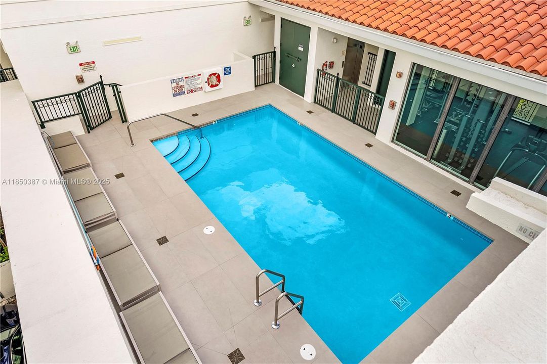 En Venta: $1,849,000 (5 camas, 4 baños, 2675 Pies cuadrados)