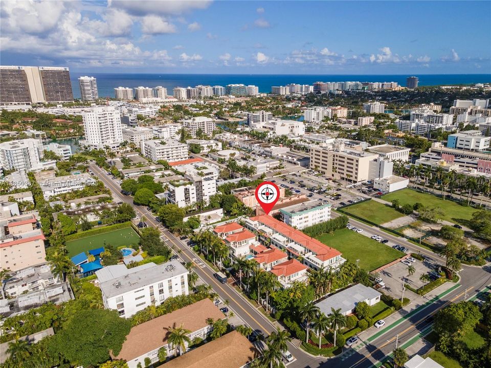 En Venta: $1,849,000 (5 camas, 4 baños, 2675 Pies cuadrados)