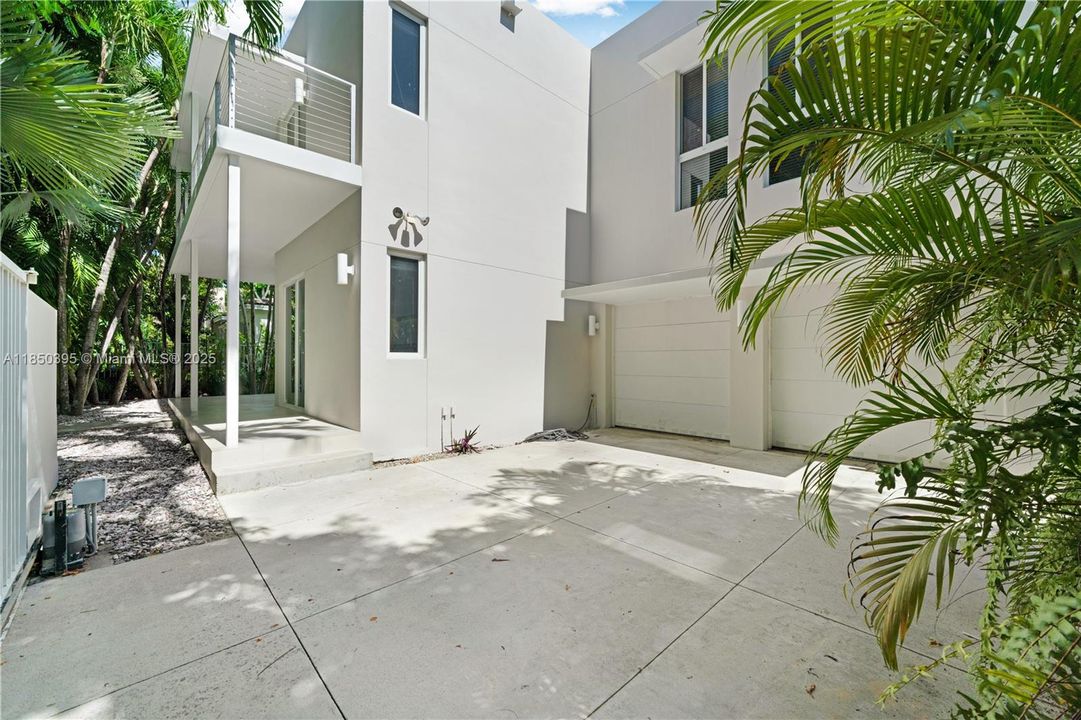 En Venta: $3,200,000 (3 camas, 2 baños, 2656 Pies cuadrados)