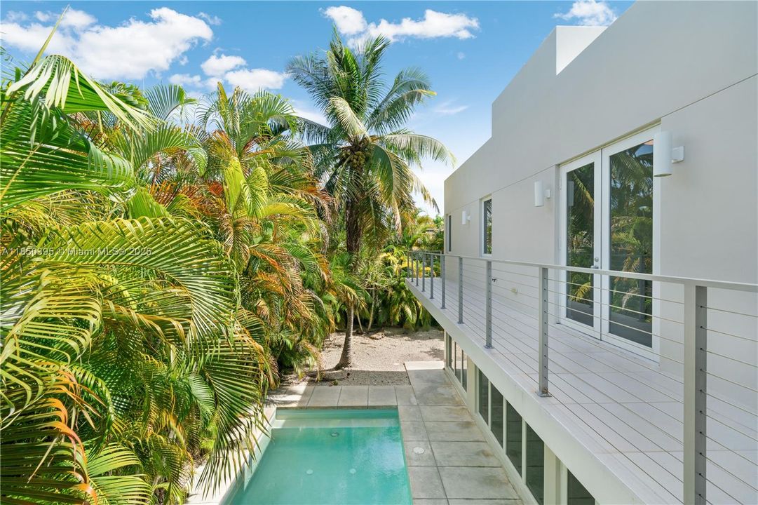 En Venta: $3,200,000 (3 camas, 2 baños, 2656 Pies cuadrados)