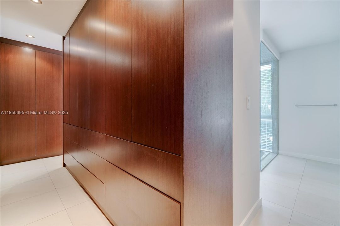 En Venta: $3,200,000 (3 camas, 2 baños, 2656 Pies cuadrados)