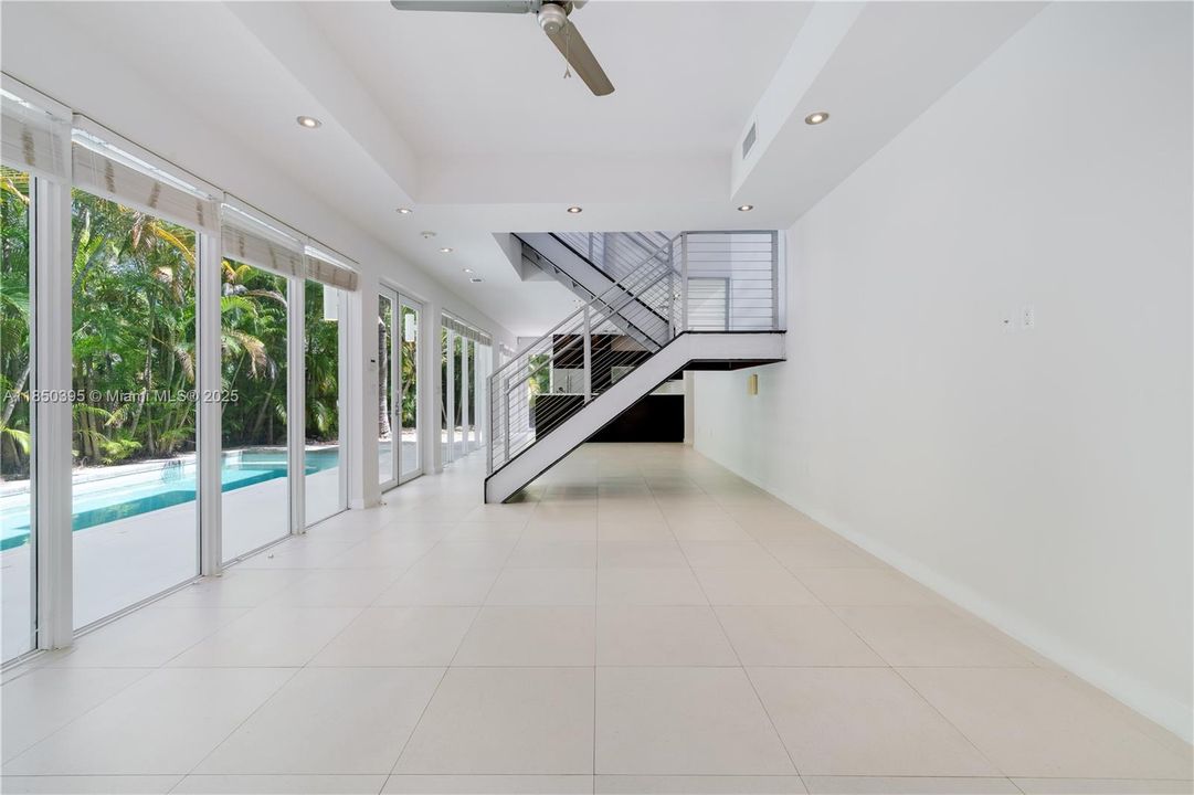 En Venta: $3,200,000 (3 camas, 2 baños, 2656 Pies cuadrados)