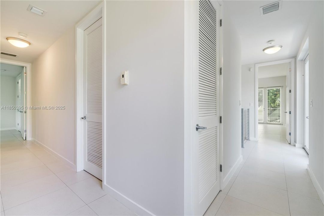 En Venta: $3,200,000 (3 camas, 2 baños, 2656 Pies cuadrados)