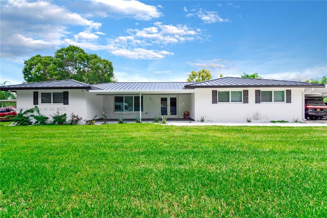 For Rent: $8,000 (5 beds, 5 baths, 2046 Square Feet)