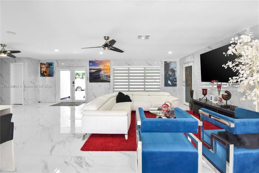 For Rent: $8,000 (5 beds, 5 baths, 2046 Square Feet)