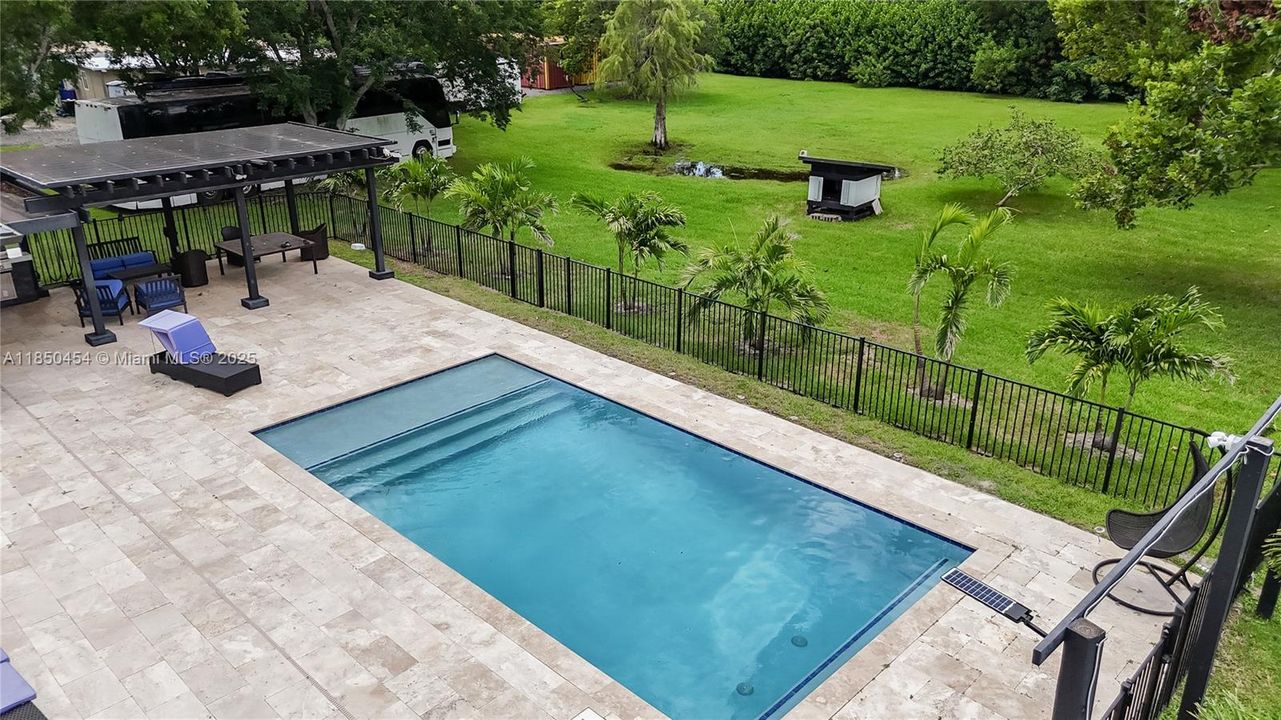 For Rent: $8,000 (5 beds, 5 baths, 2046 Square Feet)