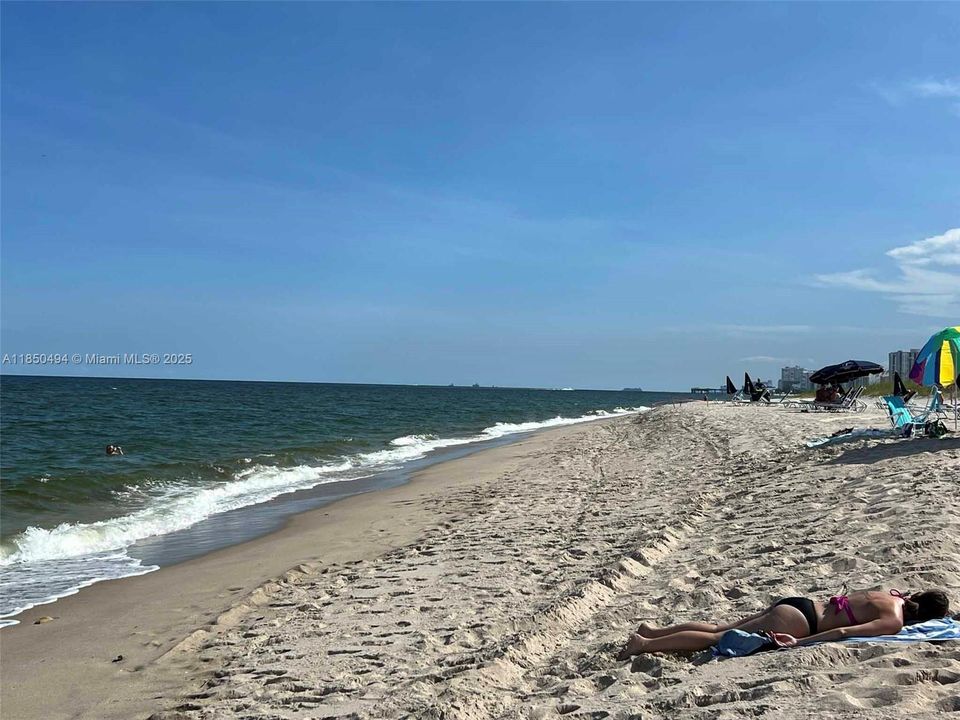 Recientemente alquilado: $1,700 (1 camas, 1 baños, 900 Pies cuadrados)