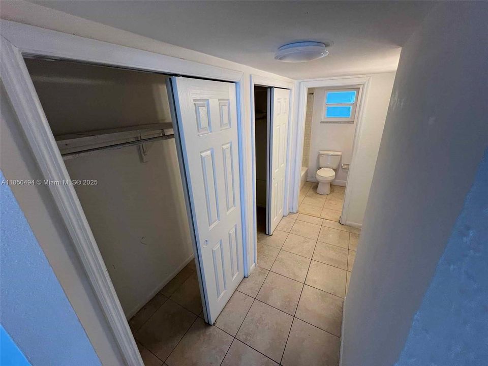 Recientemente alquilado: $1,700 (1 camas, 1 baños, 900 Pies cuadrados)