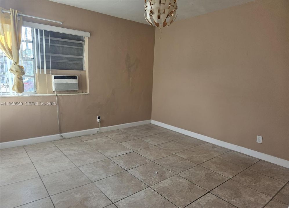 Unit 1/1 - Living Room