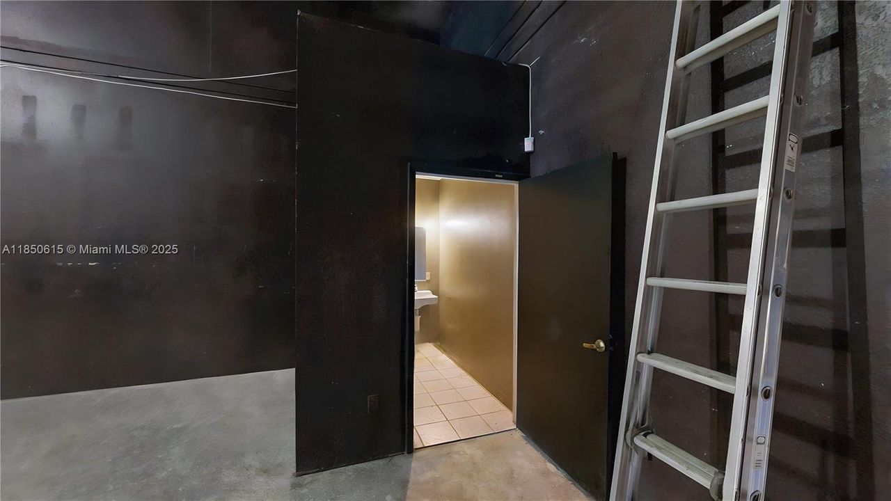 For Sale: $2,999,900 (0 beds, 0 baths, 0 Square Feet)