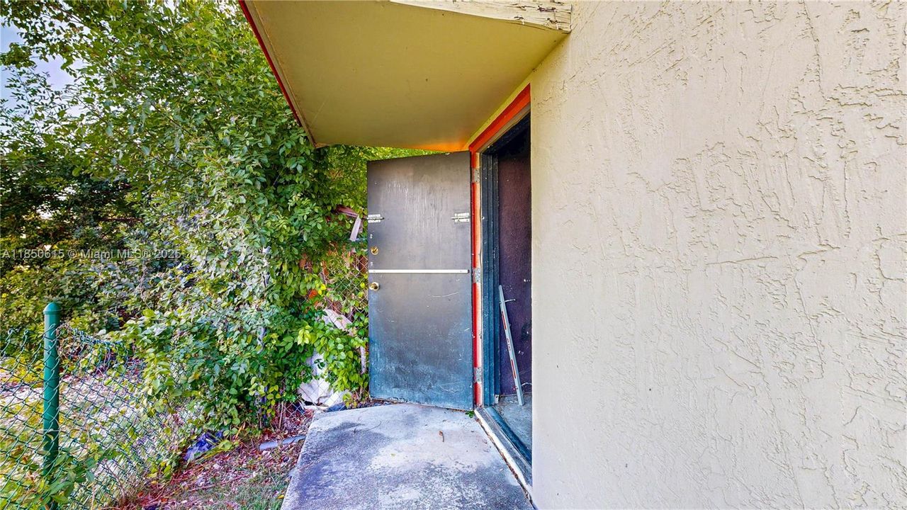 For Sale: $2,999,900 (0 beds, 0 baths, 0 Square Feet)