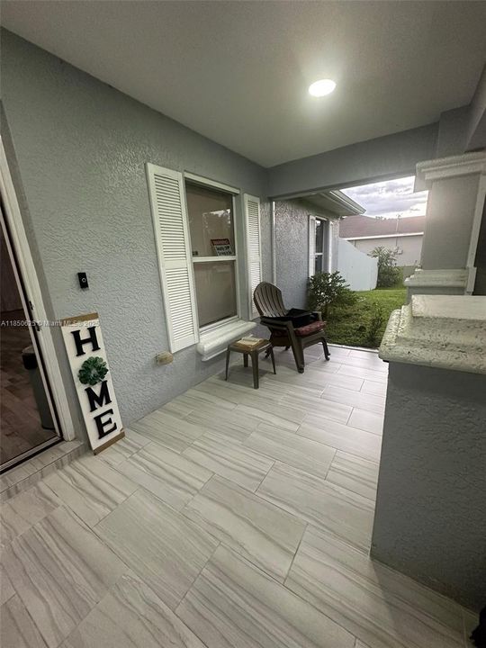 На продажу: $380,000 (4 спален, 4 ванн, 0 Квадратных фут)