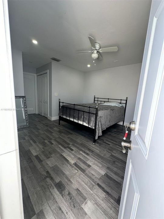 На продажу: $380,000 (4 спален, 4 ванн, 0 Квадратных фут)