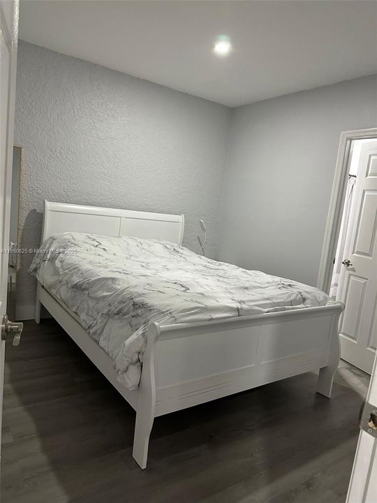 На продажу: $380,000 (4 спален, 4 ванн, 0 Квадратных фут)