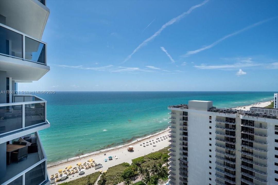 For Sale: $1,390,000 (2 beds, 2 baths, 1440 Square Feet)