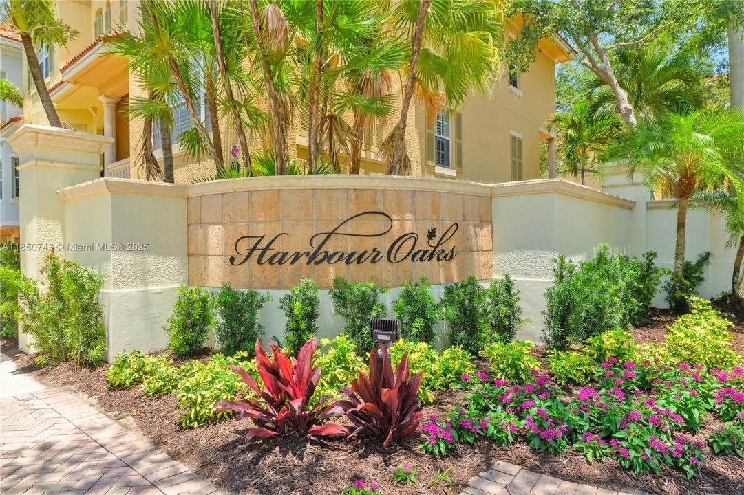 Recientemente alquilado: $3,990 (3 camas, 3 baños, 2397 Pies cuadrados)