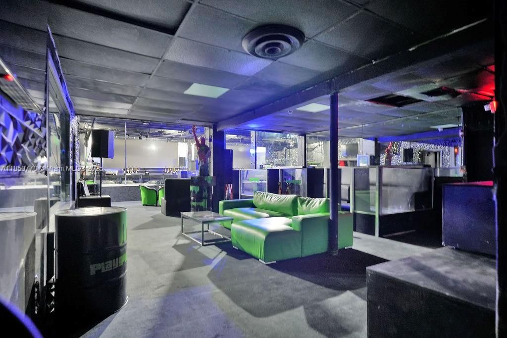 For Sale: $8,900,000 (0 beds, 0 baths, 0 Square Feet)