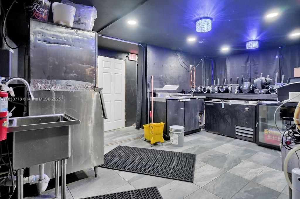 For Sale: $8,900,000 (0 beds, 0 baths, 0 Square Feet)