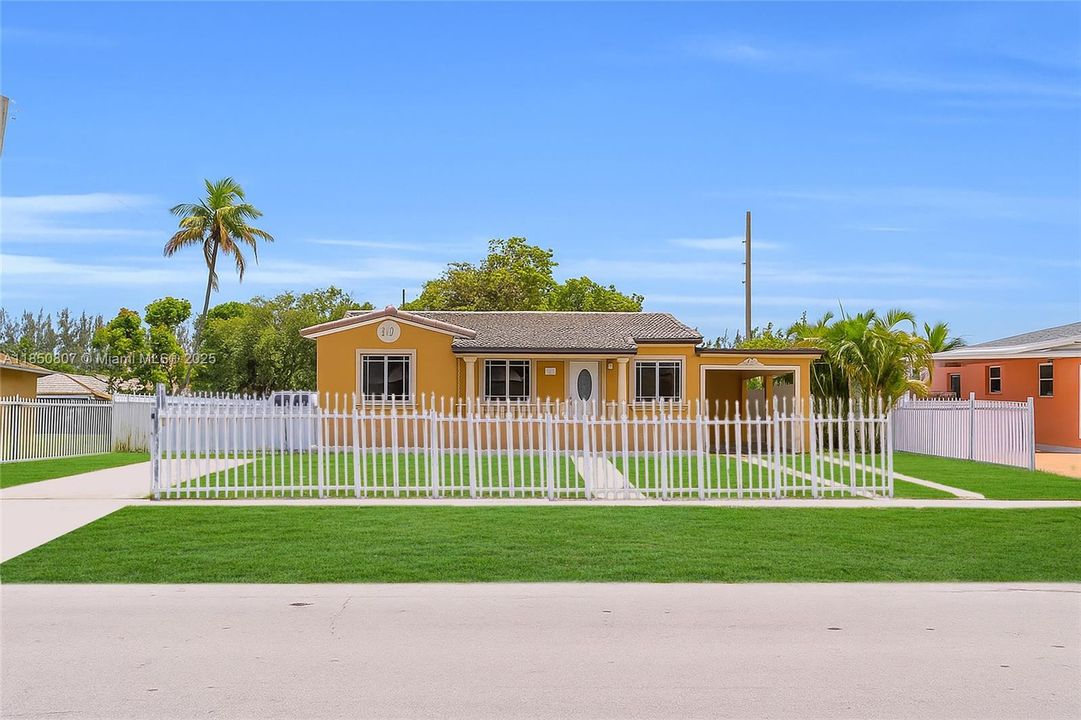 Activo con contrato: $625,000 (5 camas, 3 baños, 1570 Pies cuadrados)