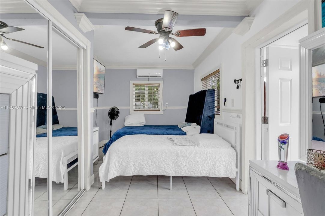 Activo con contrato: $625,000 (5 camas, 3 baños, 1570 Pies cuadrados)