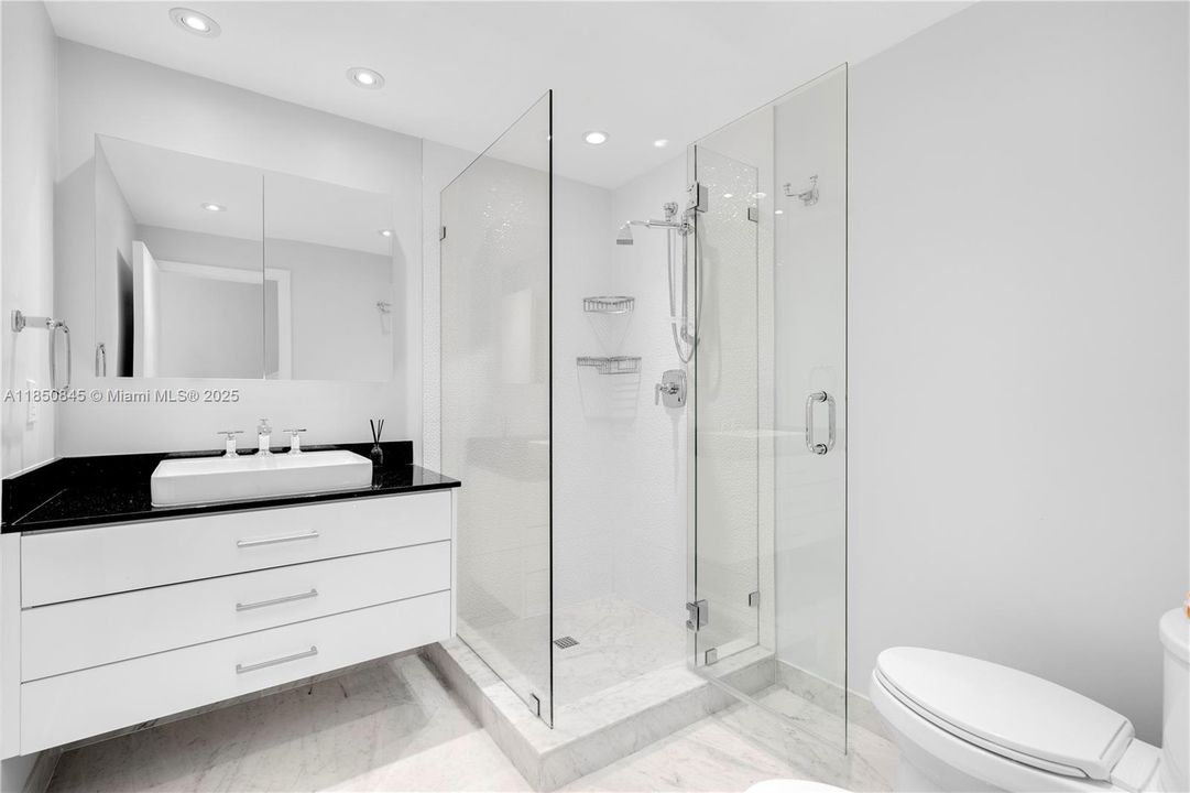 待售: $1,849,000 (4 贝兹, 4 浴室, 3669 平方英尺)