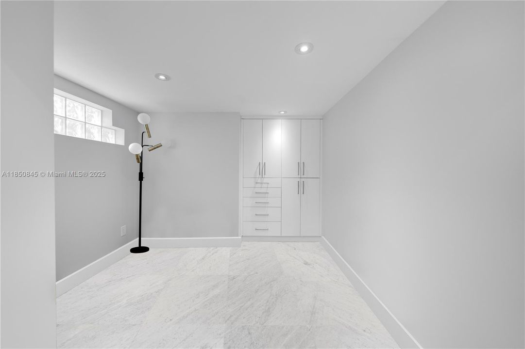 待售: $1,849,000 (4 贝兹, 4 浴室, 3669 平方英尺)