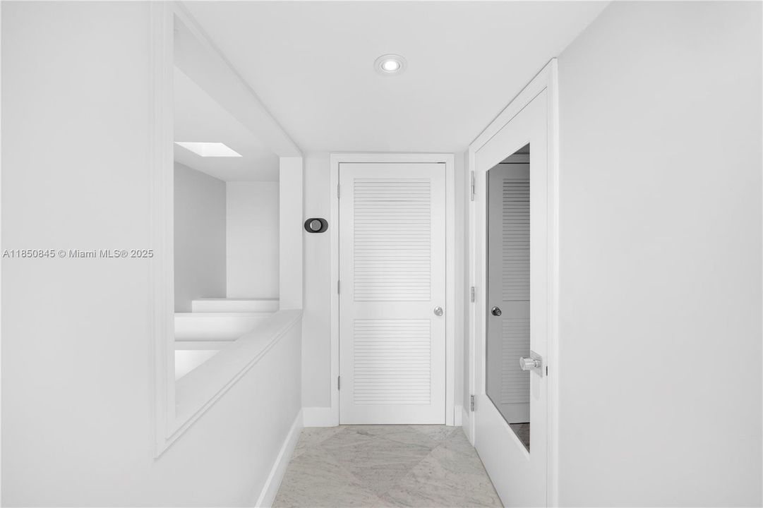 待售: $1,849,000 (4 贝兹, 4 浴室, 3669 平方英尺)