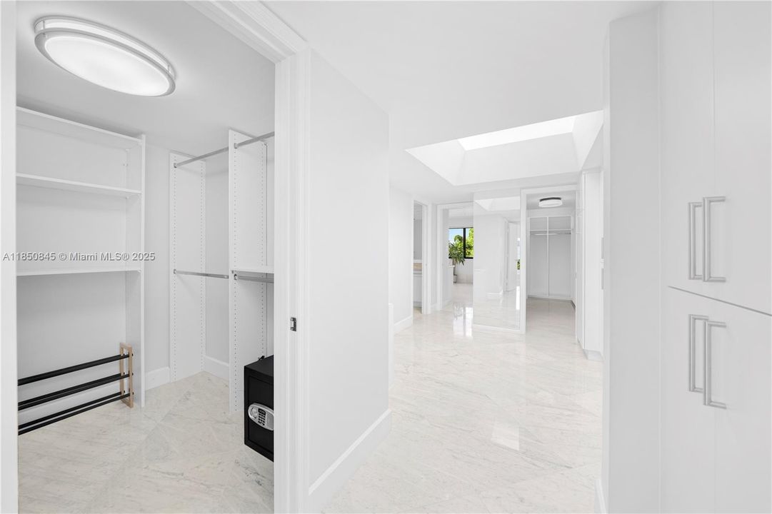 待售: $1,849,000 (4 贝兹, 4 浴室, 3669 平方英尺)