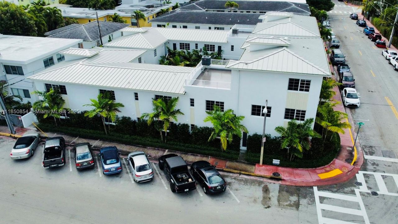 На продажу: $7,770,000 (0 спален, 0 ванн, 0 Квадратных фут)