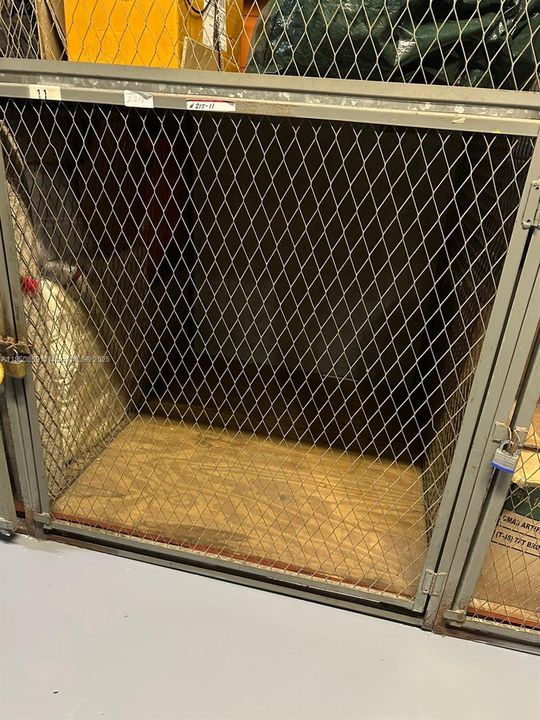 合同活跃: $235,000 (2 贝兹, 2 浴室, 1150 平方英尺)