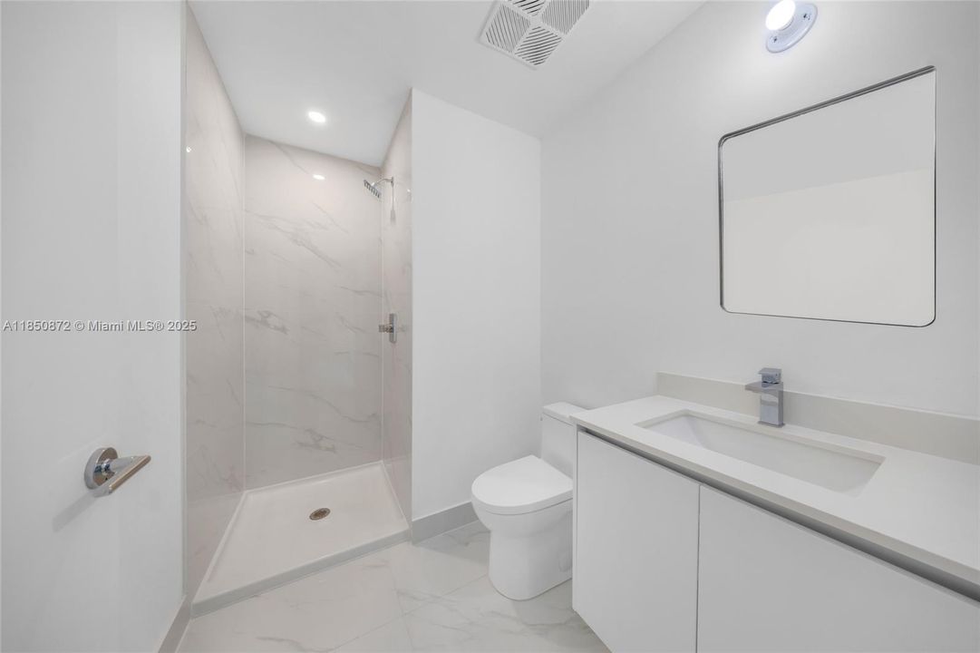 En Venta: $1,699,000 (2 camas, 3 baños, 1545 Pies cuadrados)