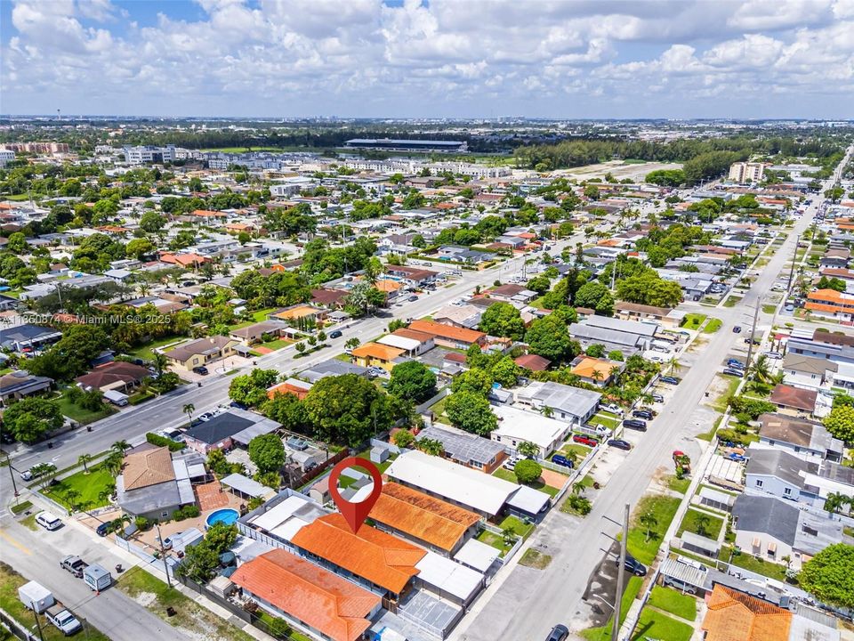 Недавно продано: $615,000 (3 спален, 2 ванн, 1642 Квадратных фут)