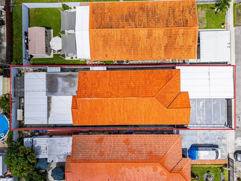 Недавно продано: $615,000 (3 спален, 2 ванн, 1642 Квадратных фут)