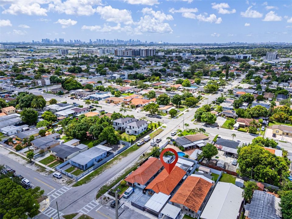 Недавно продано: $615,000 (3 спален, 2 ванн, 1642 Квадратных фут)