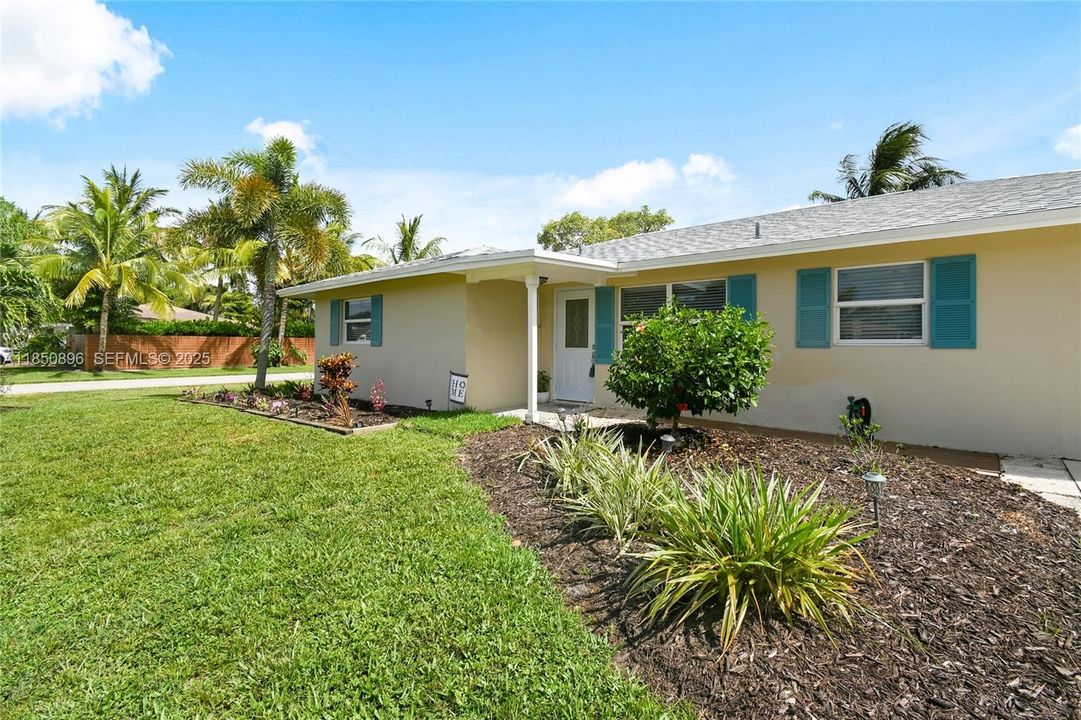 En Venta: $649,000 (2 camas, 2 baños, 1228 Pies cuadrados)