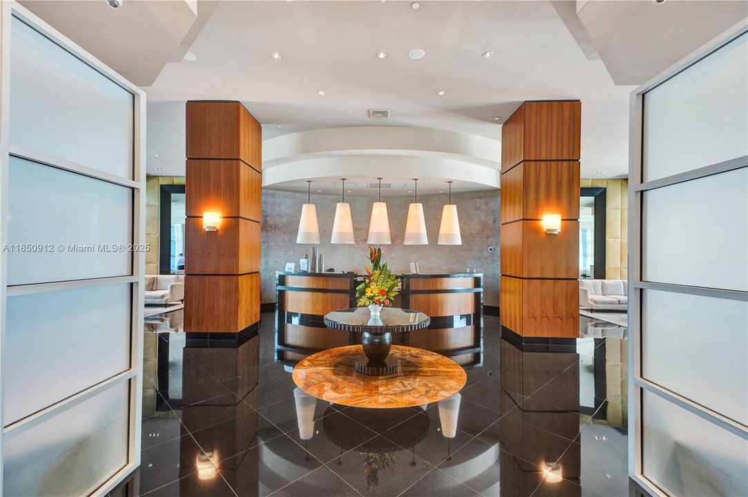 На продажу: $1,739,000 (3 спален, 3 ванн, 2115 Квадратных фут)