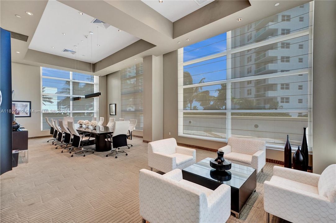 На продажу: $1,739,000 (3 спален, 3 ванн, 2115 Квадратных фут)