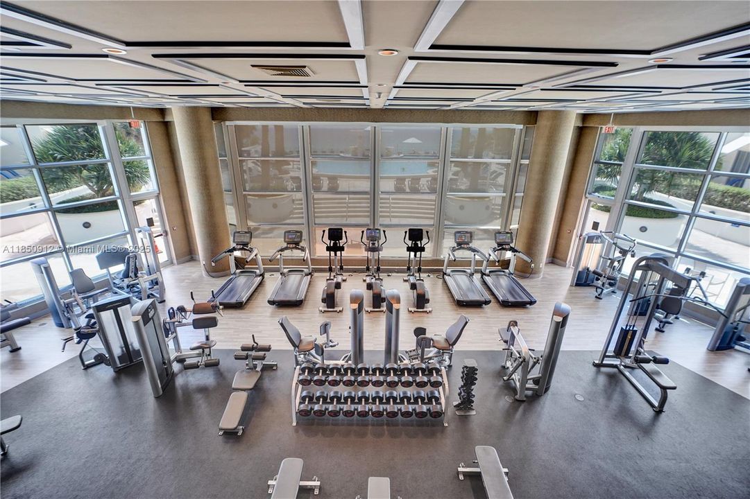 На продажу: $1,739,000 (3 спален, 3 ванн, 2115 Квадратных фут)