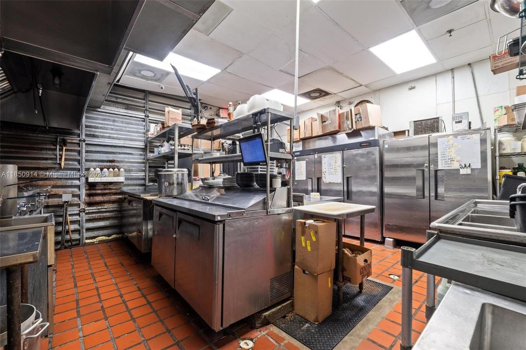 Vendido Recientemente: $130,000 (0 camas, 0 baños, 0 Pies cuadrados)