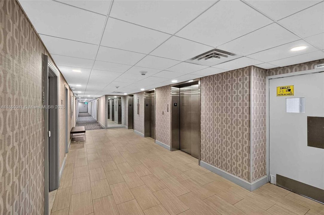 Active With Contract: $650,000 (3 beds, 2 baths, 1570 Square Feet)