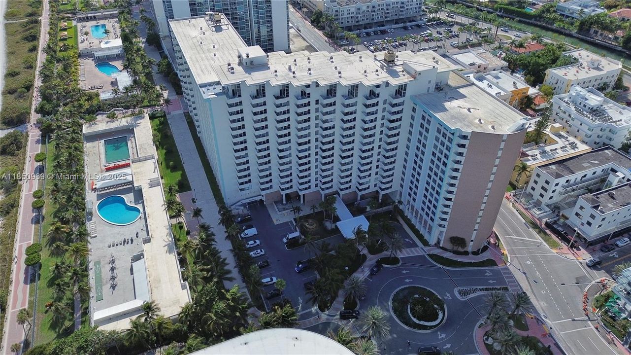 Vendido Recientemente: $874,999 (2 camas, 2 baños, 1590 Pies cuadrados)