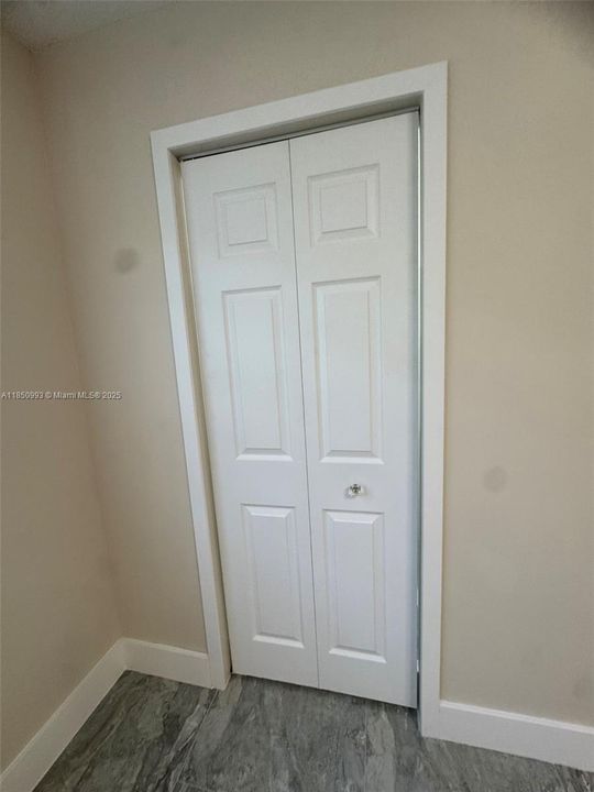 Bedroom 1 Walk In Closet