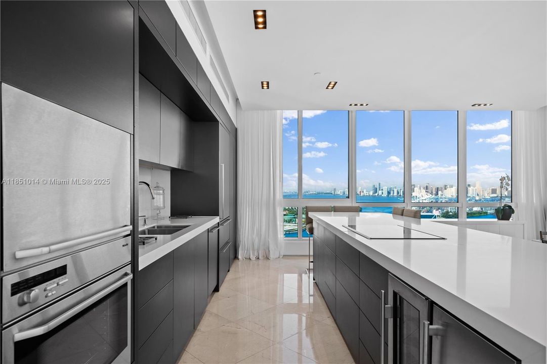 Recently Rented: $50,000 (4 beds, 4 baths, 2954 Square Feet)