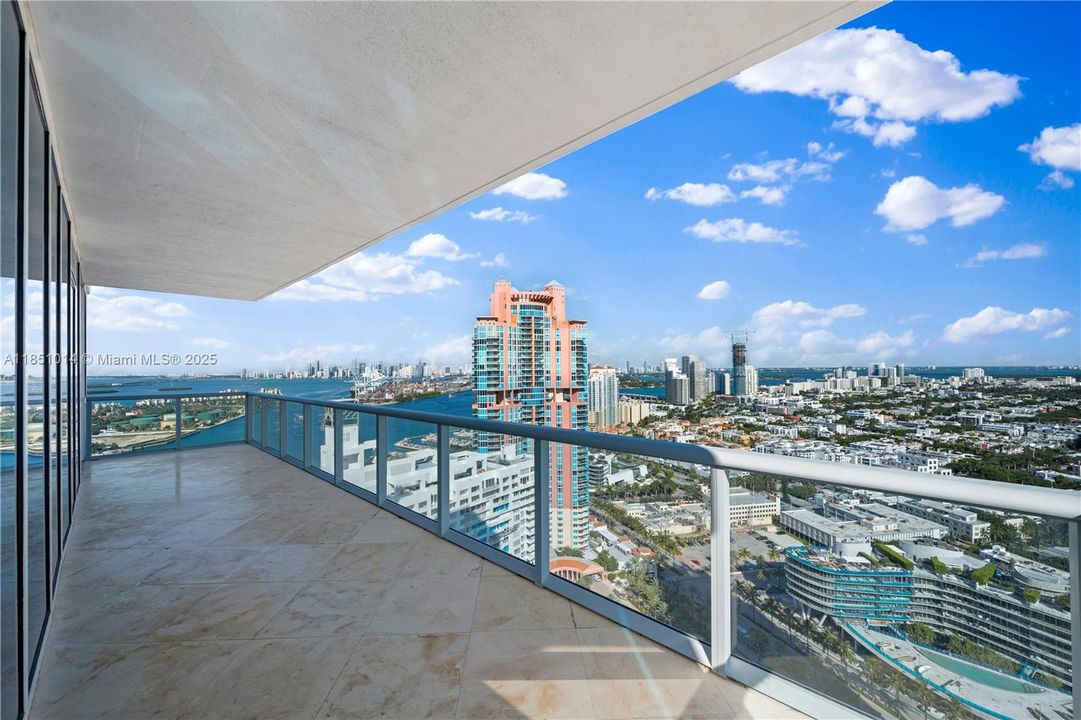 Recently Rented: $50,000 (4 beds, 4 baths, 2954 Square Feet)