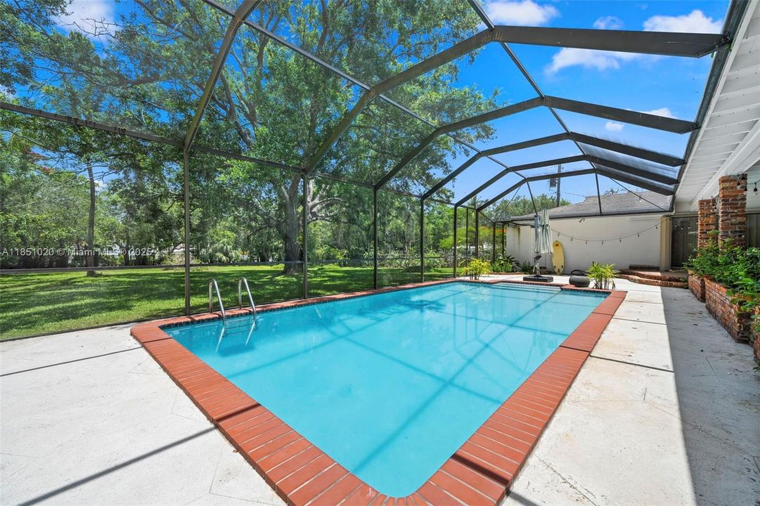 待售: $2,995,000 (4 贝兹, 2 浴室, 2747 平方英尺)