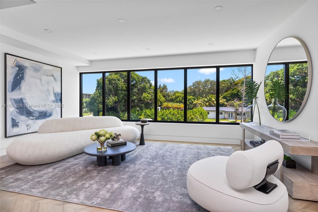 For Sale: $10,950,000 (8 beds, 8 baths, 8673 Square Feet)