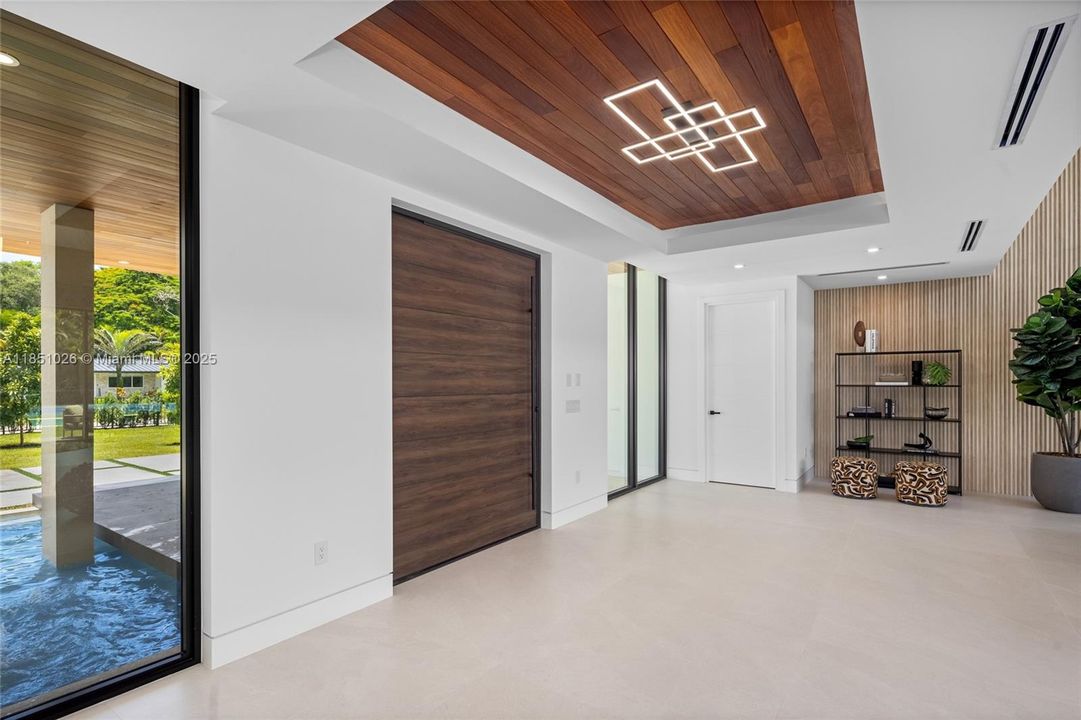 For Sale: $10,950,000 (8 beds, 8 baths, 8673 Square Feet)