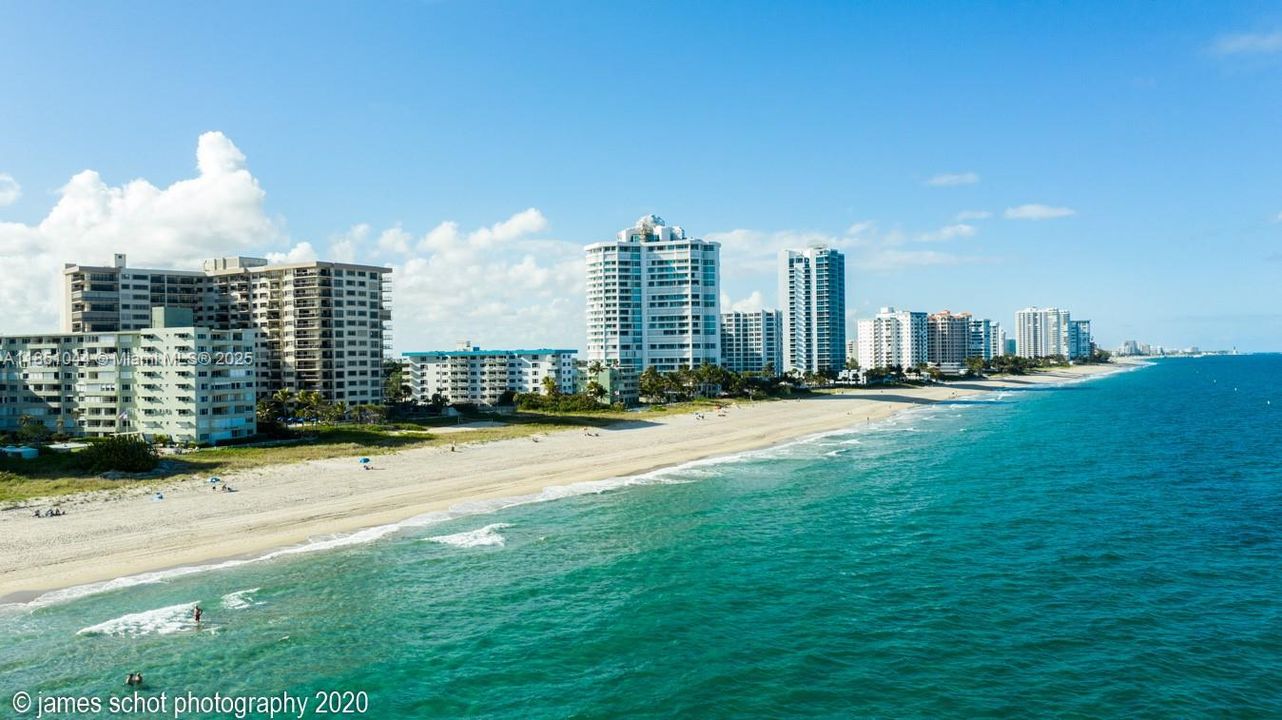 For Sale: $825,000 (3 beds, 2 baths, 1724 Square Feet)